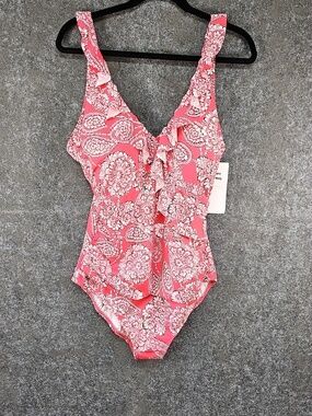 Pembrooke Swimsuit One Piece, Ruffle V Neck, Coral Black Paisley, Size 18W, NEW